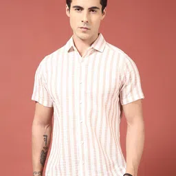 THE BEETEL HOUSE Men Relaxed Fit Vertical Striped Spread Collar Casual Shirt image 2