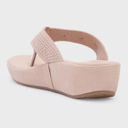 Sole To Soul Textured Wedge Sandals image 4