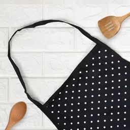 Aura 3-Pcs Black & White Printed Waterproof Aprons image 2