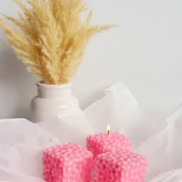 atorakushon Pink 3 Pieces Textured Pillar Candle image 2