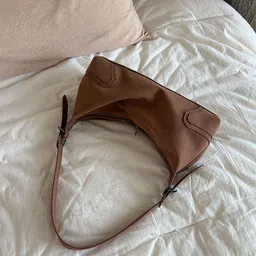 corsica DressBerry PU Oversized Structured Shoulder Bag with Quilted image 4