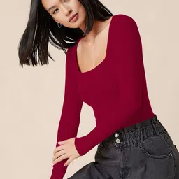 Maheshvi Women Sakira Solid Square Neck Fitted Top image 4