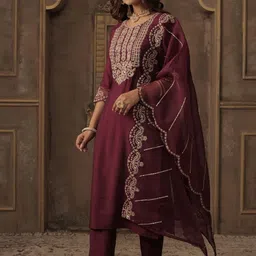 Indo Era Women Ethnic Motifs Embroidered Kurta with Trousers & Dupatta image 5