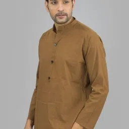 Aryah More Men Kurta image 2