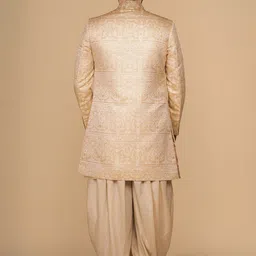 Neumen Embroidered Sherwani Set image 2