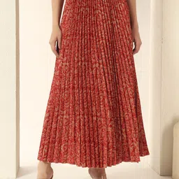 zwerlon Women Printed Pleated Red, Beige Skirt image 3