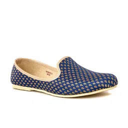 Khadims Men Round Toe Printed Lightweight Mojaris-picture-39