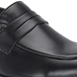 INVICTUS Men Round Toe Formal Loafers image 2