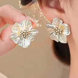 Estailo fashion Floral Studs Earrings-picture-19