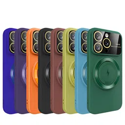QRIOH Solid iPhone 15 Plus Back Case with Magsafe image 4