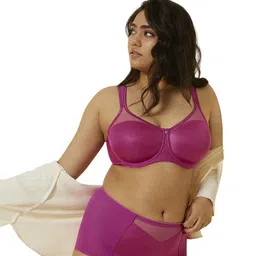 Triumph Women Heavily Padded Cut and Sew Minimizer Bra image 5