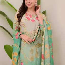 J.KANJI Women Floral Printed Regular Beads and Stones Kurta with Trousers & Dupatta image 4