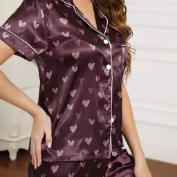 NIJANAND TEXTILE Graphic Printed Night suit image 3