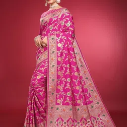 Aagiri Woven Design Zari Banarasi Saree image 5