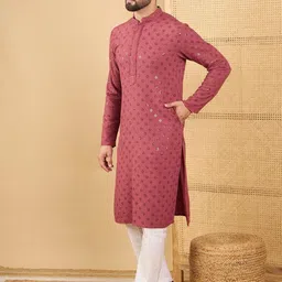 House of Pataudi Men Geometric Embroidered Kurta with Trousers image 5