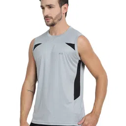 FTX Pack Of 3 Colourblocked Round Neck Sleevesless T-shirts image 4