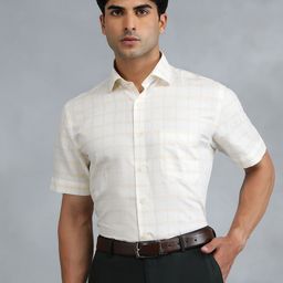 Greenfibre Men Opaque Checked Casual Shirt-picture-35
