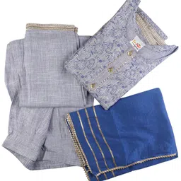 True Shape Women Floral Printed Panelled Kurta with Trousers & With Dupatta image 3