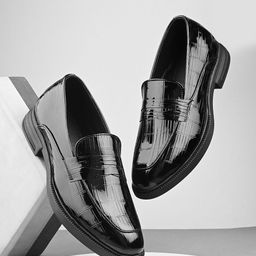 INVICTUS Men Textured Formal Slip-Ons-picture-24