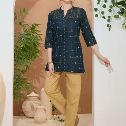 Meena Bazaar Women Geometric Printed Kurta image 4