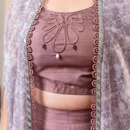 Mamicha Printed Round Neck Crop Top With Cape & Palazzos Co-Ords Set image 5