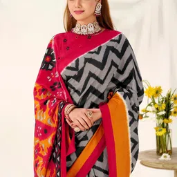 MADHAVPRIYA Geometric Printed Tussar Saree image 5