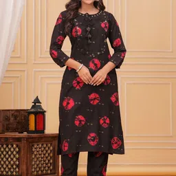 SARAI CREATIONS Women Bandhani Printed Regular Kurta with Trousers-image-19