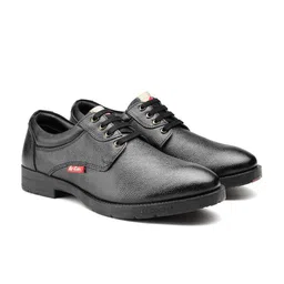 Lee Cooper Men Lace-Up Textured Leather Formal Derby Shoes image 3