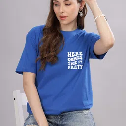 FALTU.CO Women Printed Drop-Shoulder Sleeves Pure Cotton T-shirt image 4