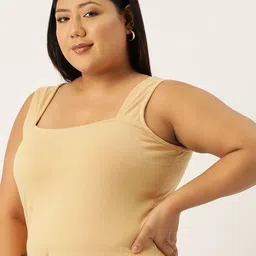 theRebelinme Cotton Crop Top image 3