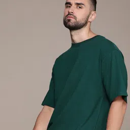 roadster Men Solid Round Neck Pure Cotton Green T-Shirt-picture-21