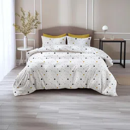 LORETO Gold-Toned 210 TC Bedsheet with 2 Pillow Covers image 3