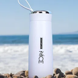 WELOUR Multicoloured Set of 3 Glass Water Bottle image 3