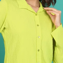 tokyo talkies Women Regular Fit Solid Spread Collar Casual Shirt image 5