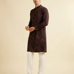 manyavar Men Printed Cotton Blend Straight Kurta image 4