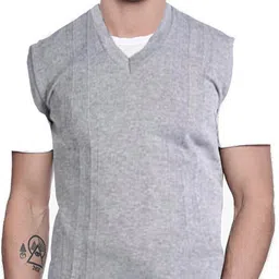 Men Solid V Neck Multicolor Sweater-image-0