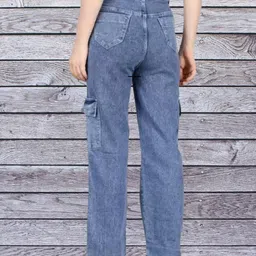 sjtcollection Women Straight Fit Mid Rise Light Blue Jeans image 2