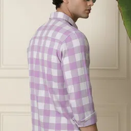 u turn Men Slim Fit Striped Spread Collar Casual Shirt image 3