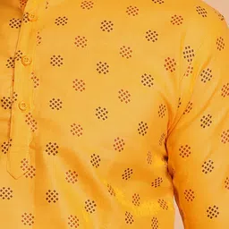 darkchill Men Printed Cotton Blend Straight Kurta image 4