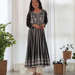 Women Embroidered Georgette Anarkali Kurta-image-6