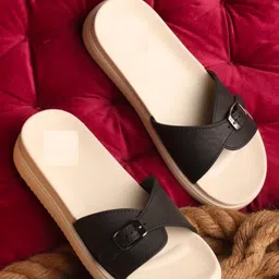 deals4you Women Flats Sandal image 1