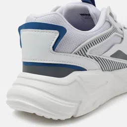 marvel street Walking Shoes For Men image 4