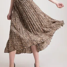 deklook Women Animal Print Pleated Multicolor Skirt image 3