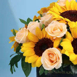 Blooms Wrapped In Sunrise Hues image 3