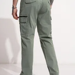 highlander Men Cargos image 2