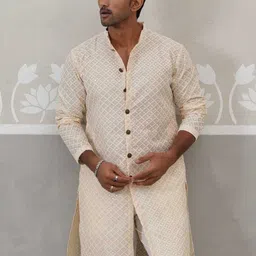 jompers Men Embroidered Silk Blend Straight Kurta image 5