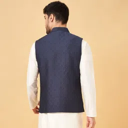 indus route by pantaloons Solid Men Waistcoat image 4