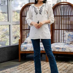houseofcommon Women Printed Cotton Rayon Straight Kurta image 5