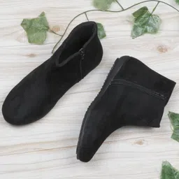 killer Latest Trendy Flats Casual Boots Boots For Women image 4