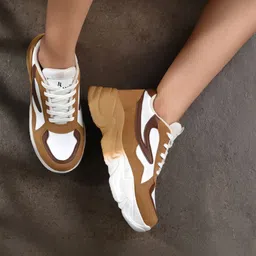 rowlans Walking Shoes For Women image 1